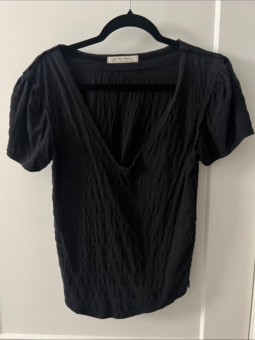 We The Free Black V-Neck Textured Puff Sleeve Tee